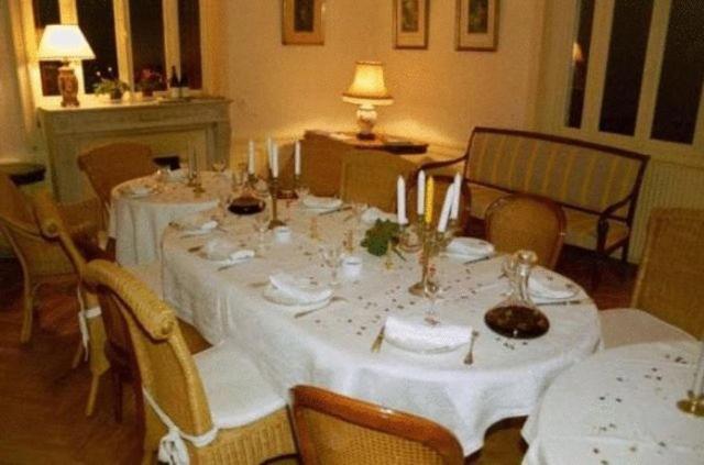 Le Moulin De Francueil Bed & Breakfast ภายนอก รูปภาพ
