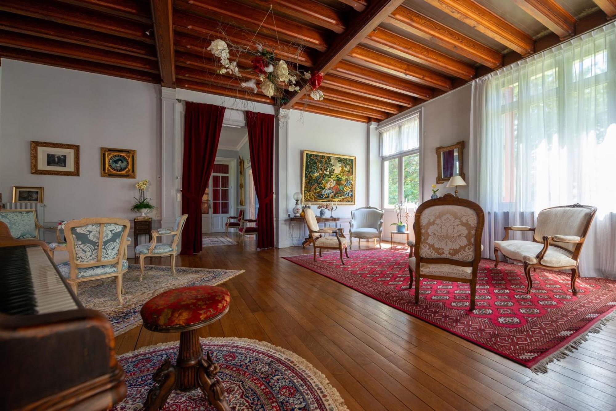 Le Moulin De Francueil Bed & Breakfast ภายนอก รูปภาพ