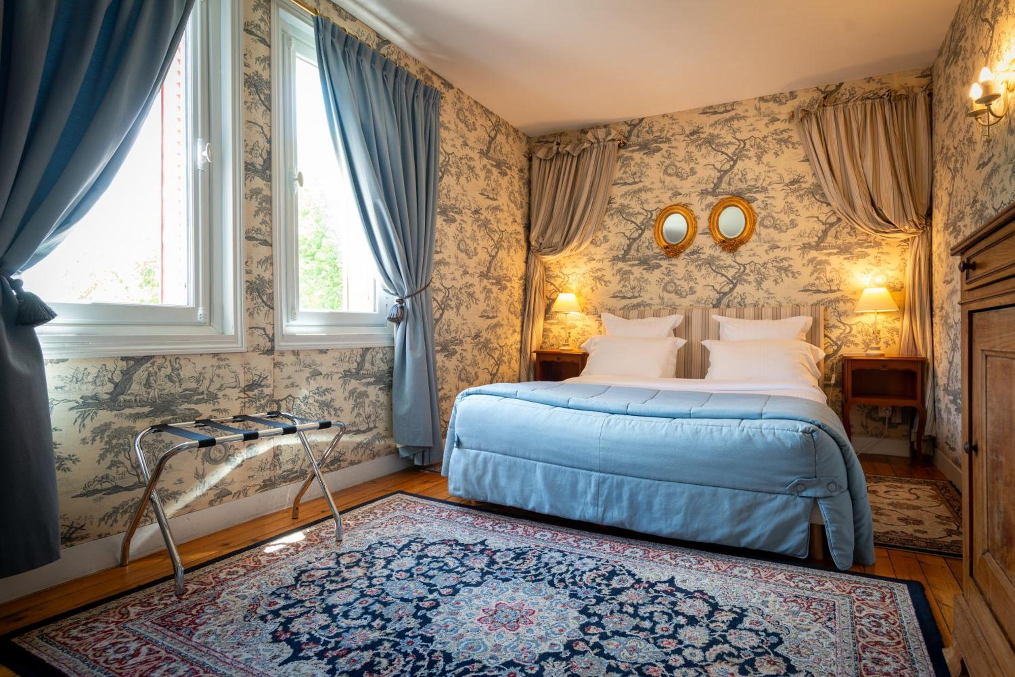 Le Moulin De Francueil Bed & Breakfast ภายนอก รูปภาพ